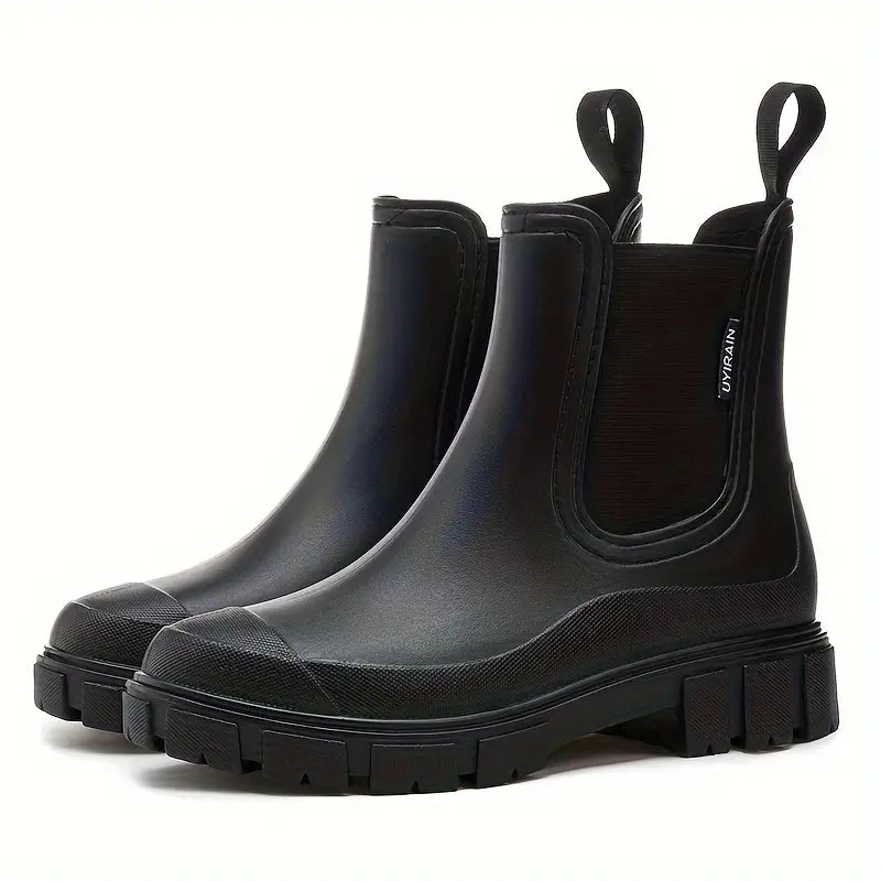 Women's Chelsea boots with elastic side panels and chunky textured soles