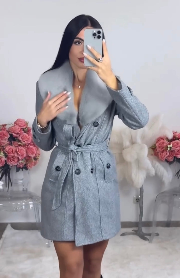 Women's double-breasted belted short coat with notched lapels and flap pockets