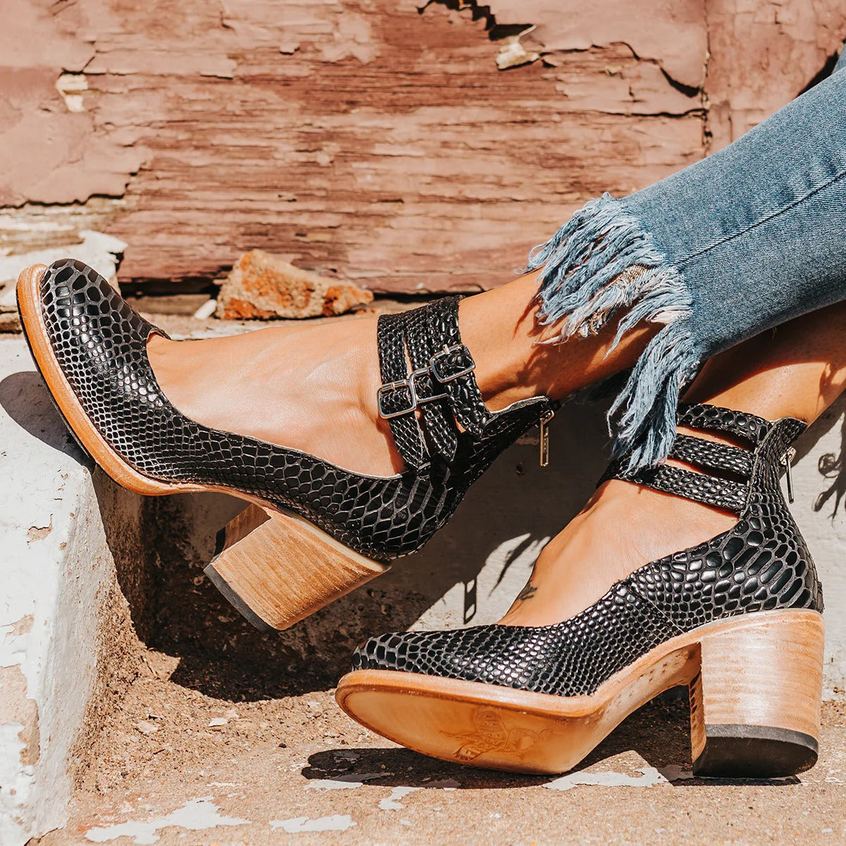 Women's closed-toe block heel shoes with multiple buckle ankle straps
