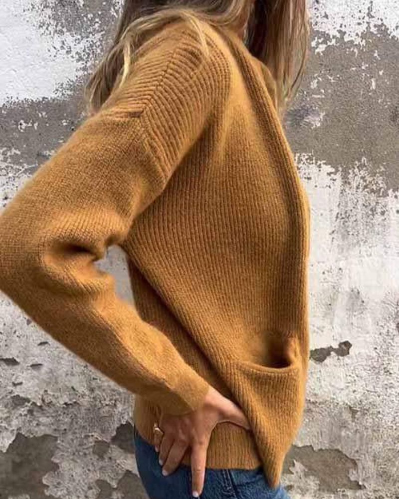 Women's textured knit cardigan with zip front and patch pockets