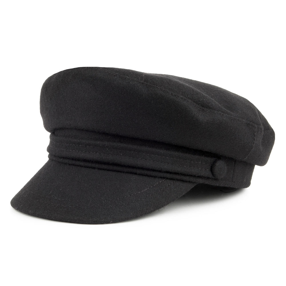 Black fiddler cap with structured crown, layered band and short brim