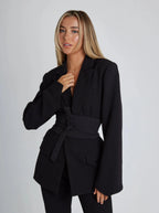 Women's belted blazer with notched lapels, long sleeves and front pockets