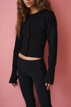 Women's black cropped cardigan with round neck, long sleeves and front buttons