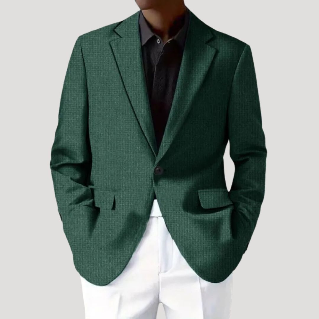 Men's textured blazer with notched lapels, button front and flap pockets