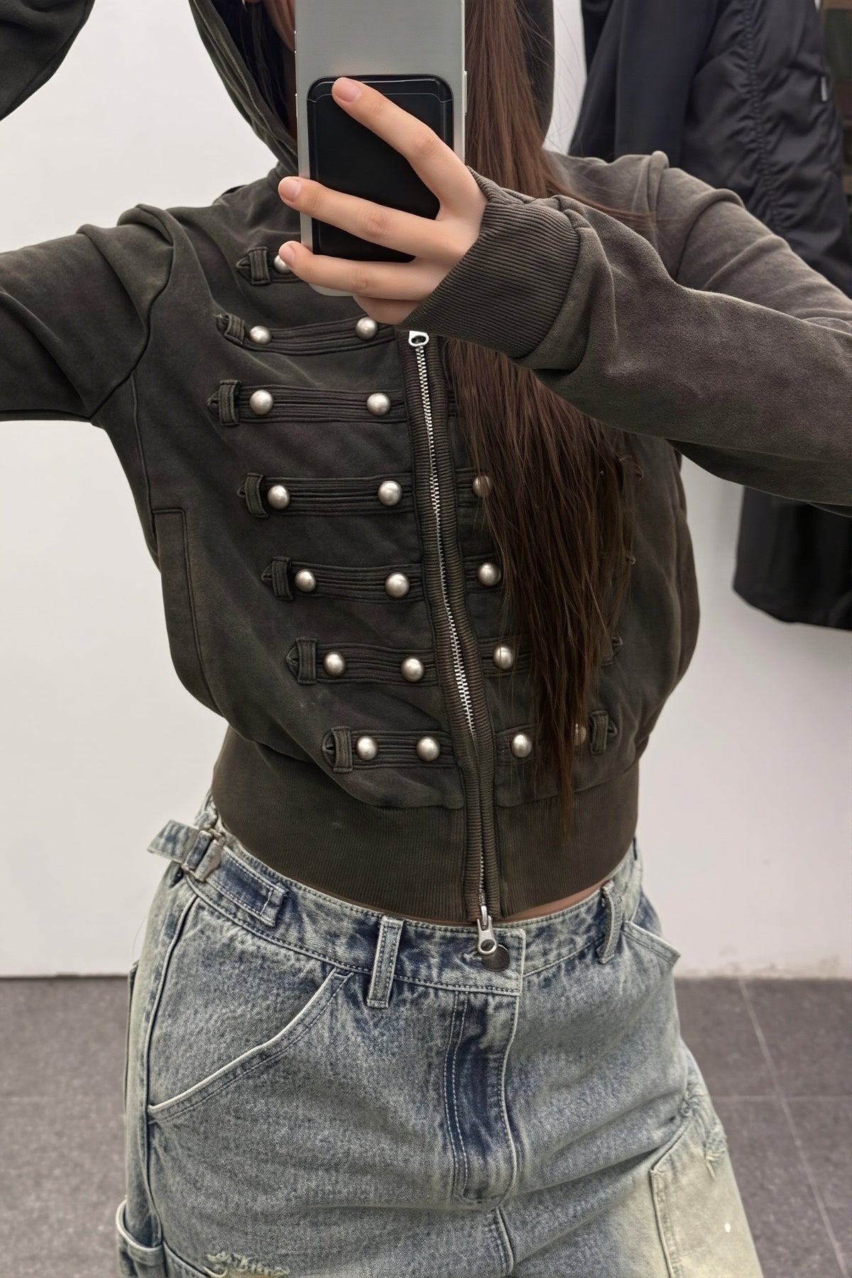 Women's black fitted cropped hoodie with hood, front zip and silver-tone stud detailing
