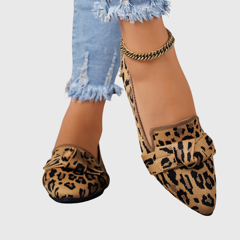 Women's pointed leopard print loafers with bow detail