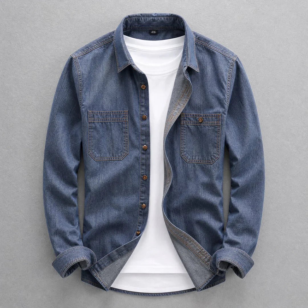 Men's long-sleeved denim shirt with pointed collar and two chest pockets