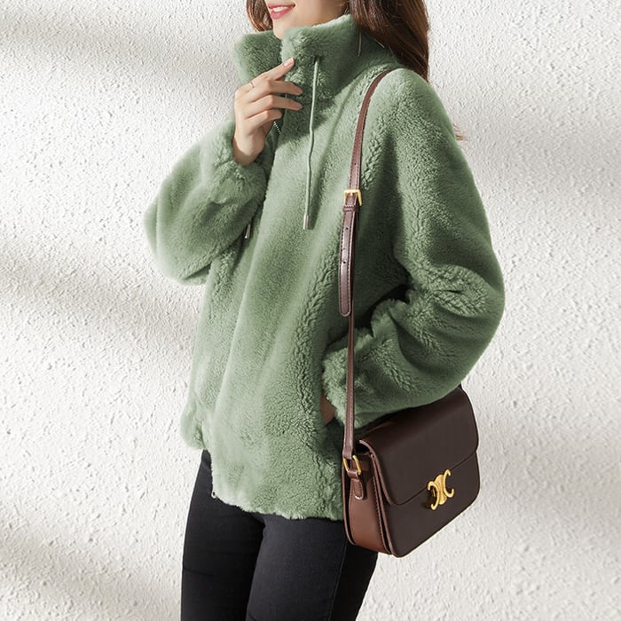Women's plush fleece jacket with high collar, long sleeves and front zip