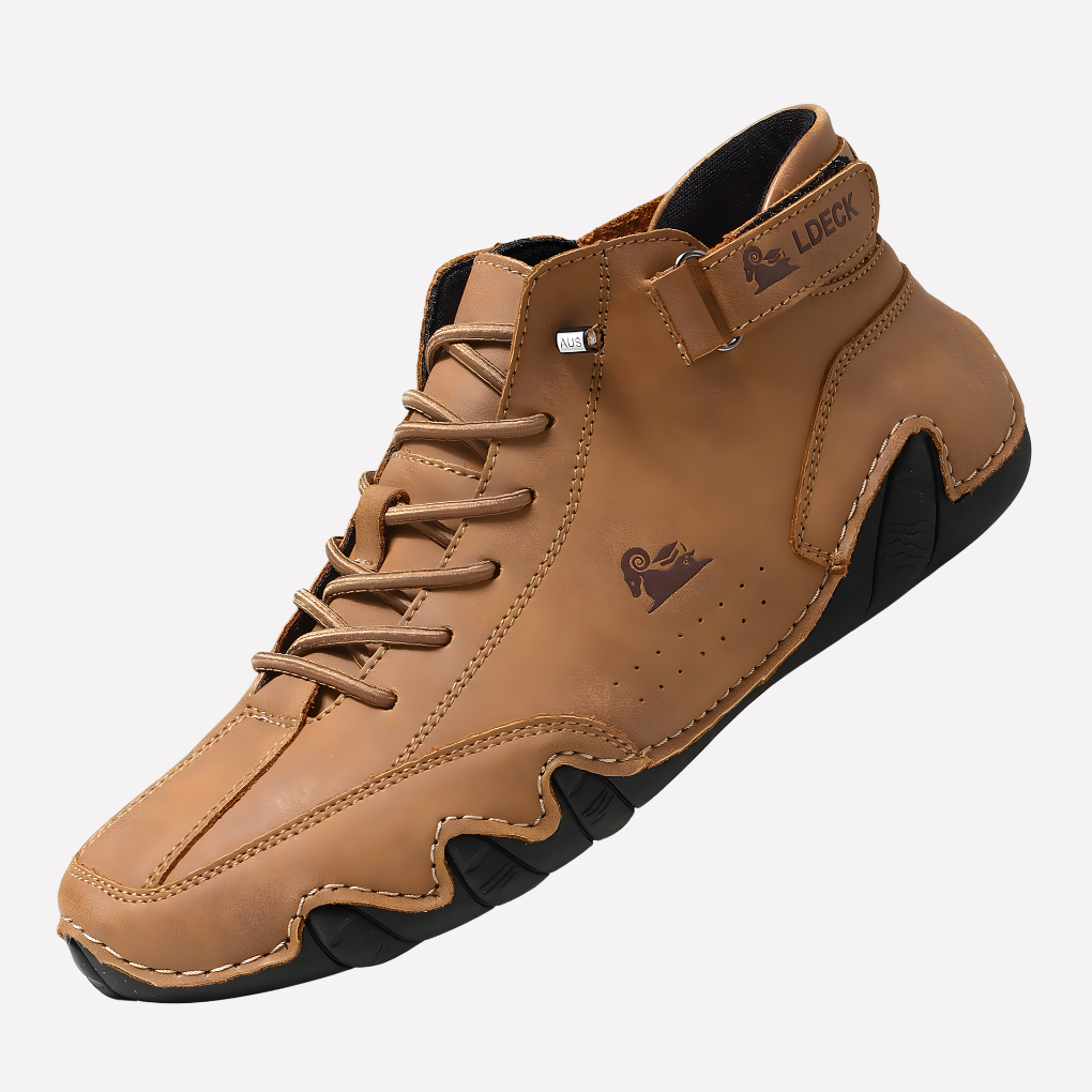 Men's high-top barefoot trainers with lace-up fastening, ankle strap and segmented flat sole