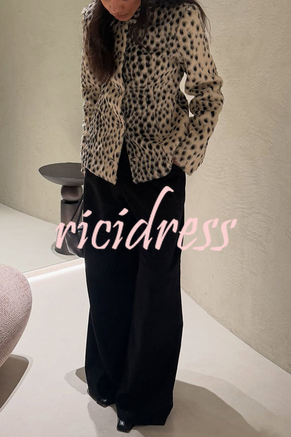 Women's beige leopard print jacket with lapel collar and long sleeves