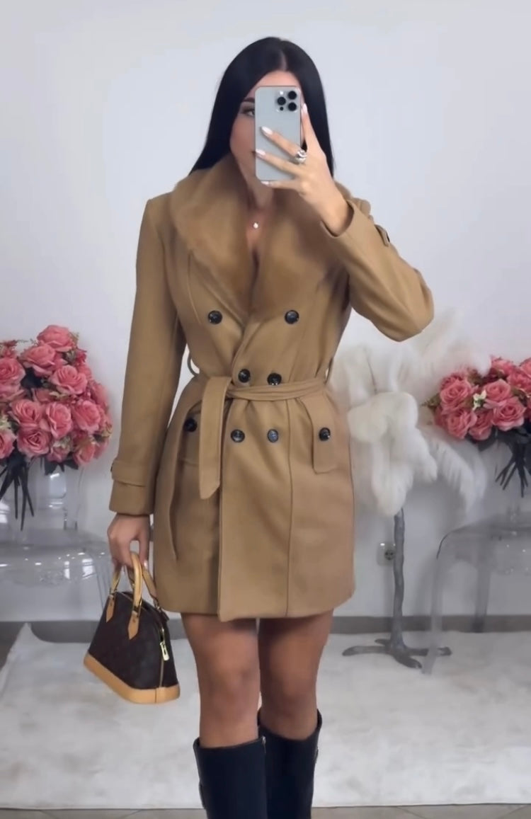 Women's double-breasted belted short coat with notched lapels and flap pockets