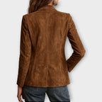 Women's vintage blazer with notched lapels, button front and patch pockets