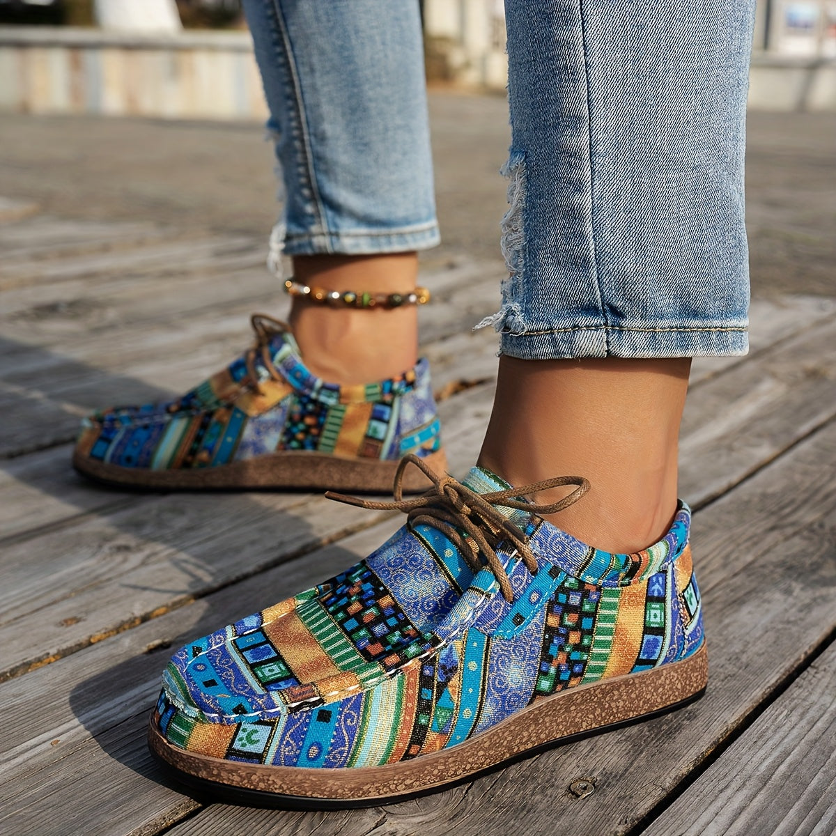 Women's multicoloured geometric patchwork lace-up sneakers with round toes and flat soles
