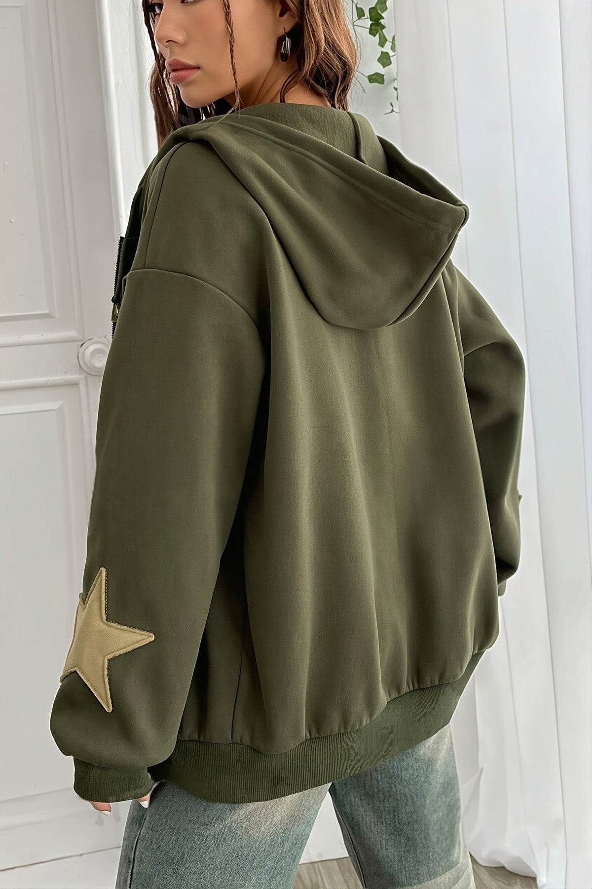 Women's oversized zip hoodie with hood and contrast star appliques