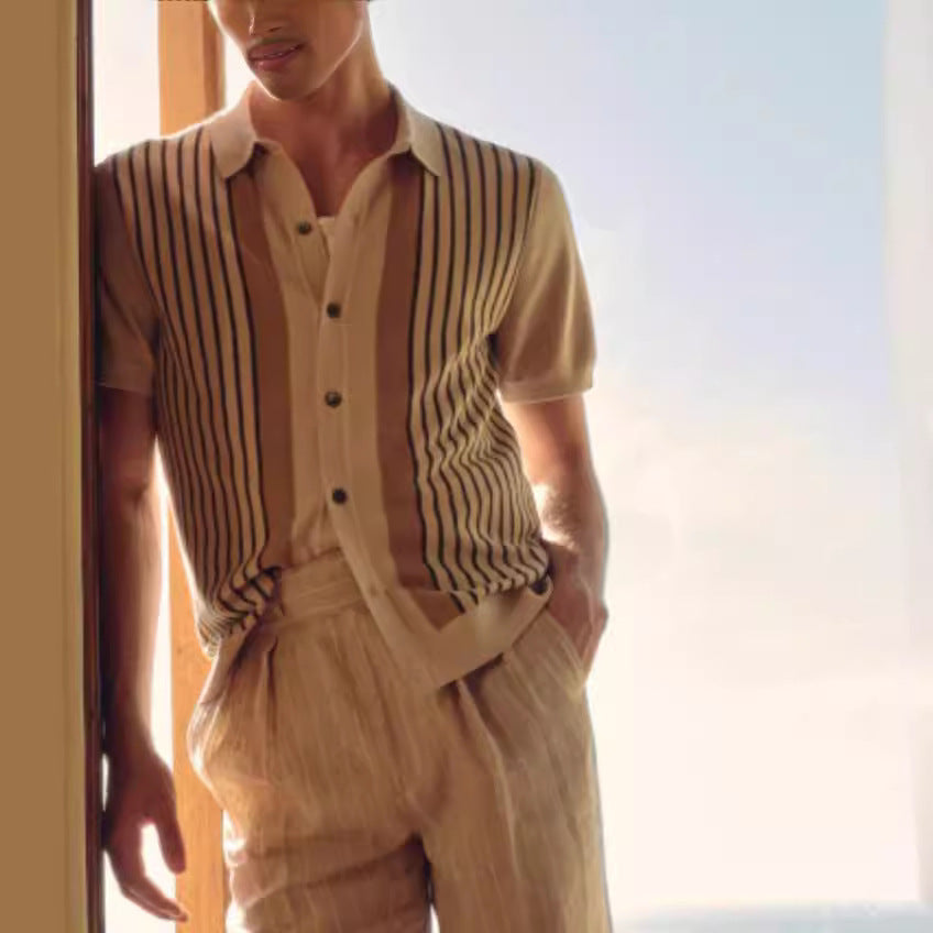 Men's striped knitted polo shirt with short sleeves and button front