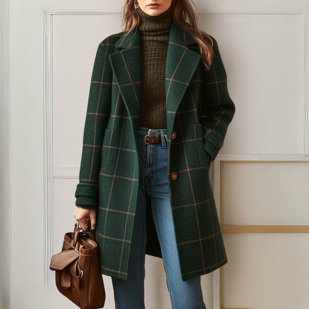 Women's long checked coat with notched lapels, buttons and front pockets