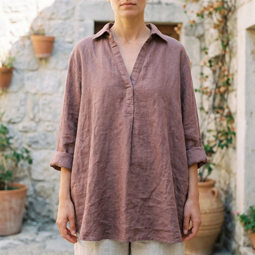 Aethra  - Loose Fit V-Neck Blouse Warm-Weather Wear