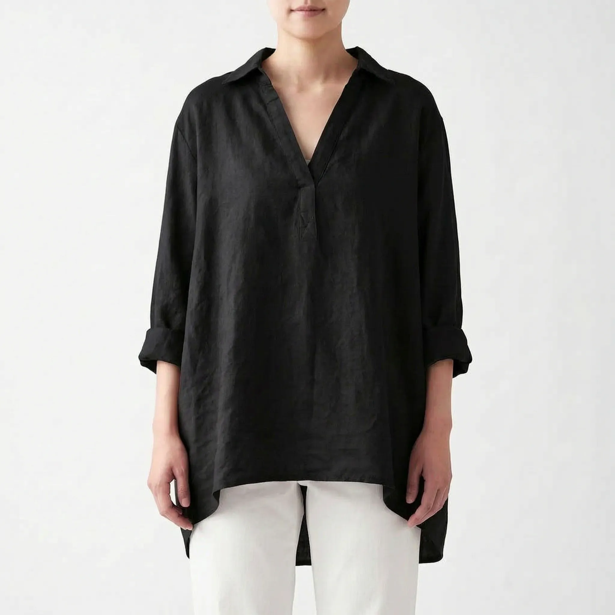 Aethra  - Loose Fit V-Neck Blouse Warm-Weather Wear