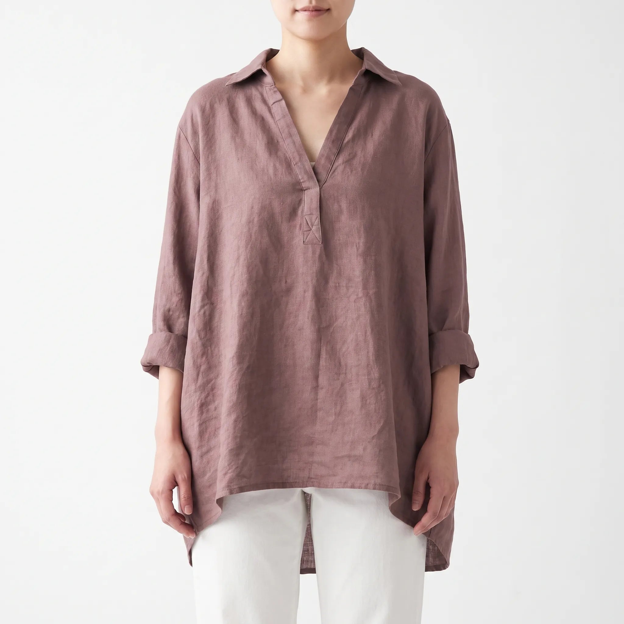 Aethra  - Loose Fit V-Neck Blouse Warm-Weather Wear