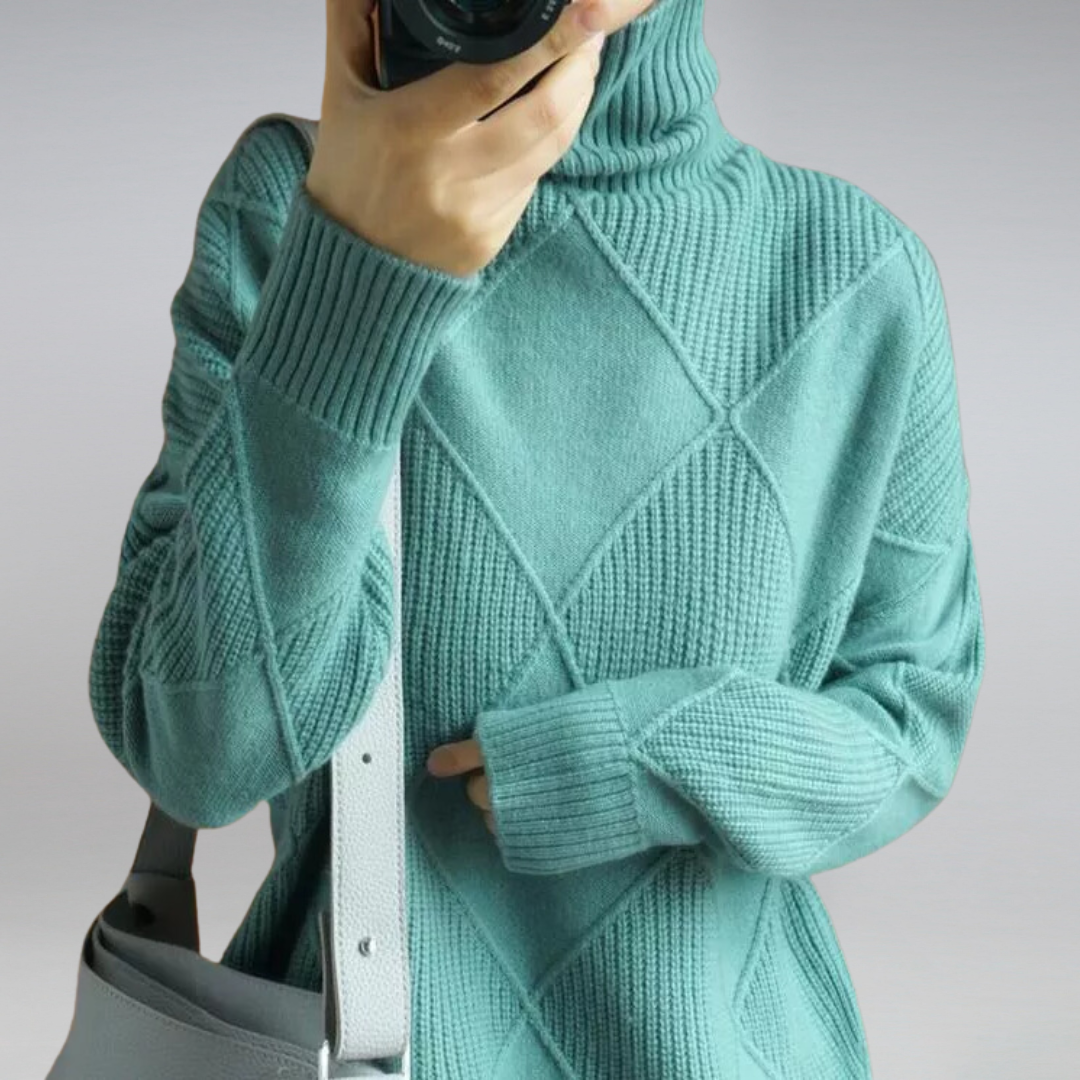 Women's geometric diamond pattern turtleneck jumper with long sleeves