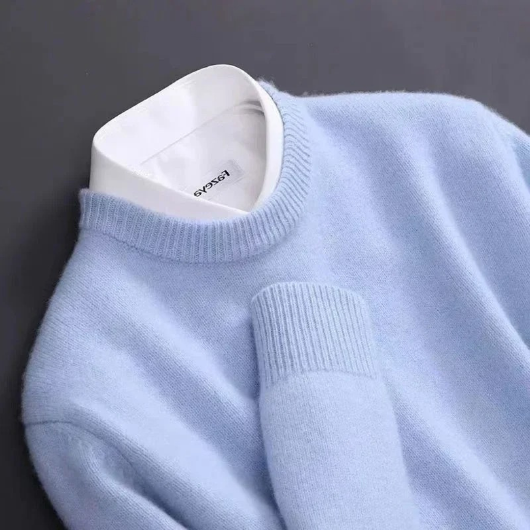 Men's plain crew neck jumper with long sleeves and ribbed trims