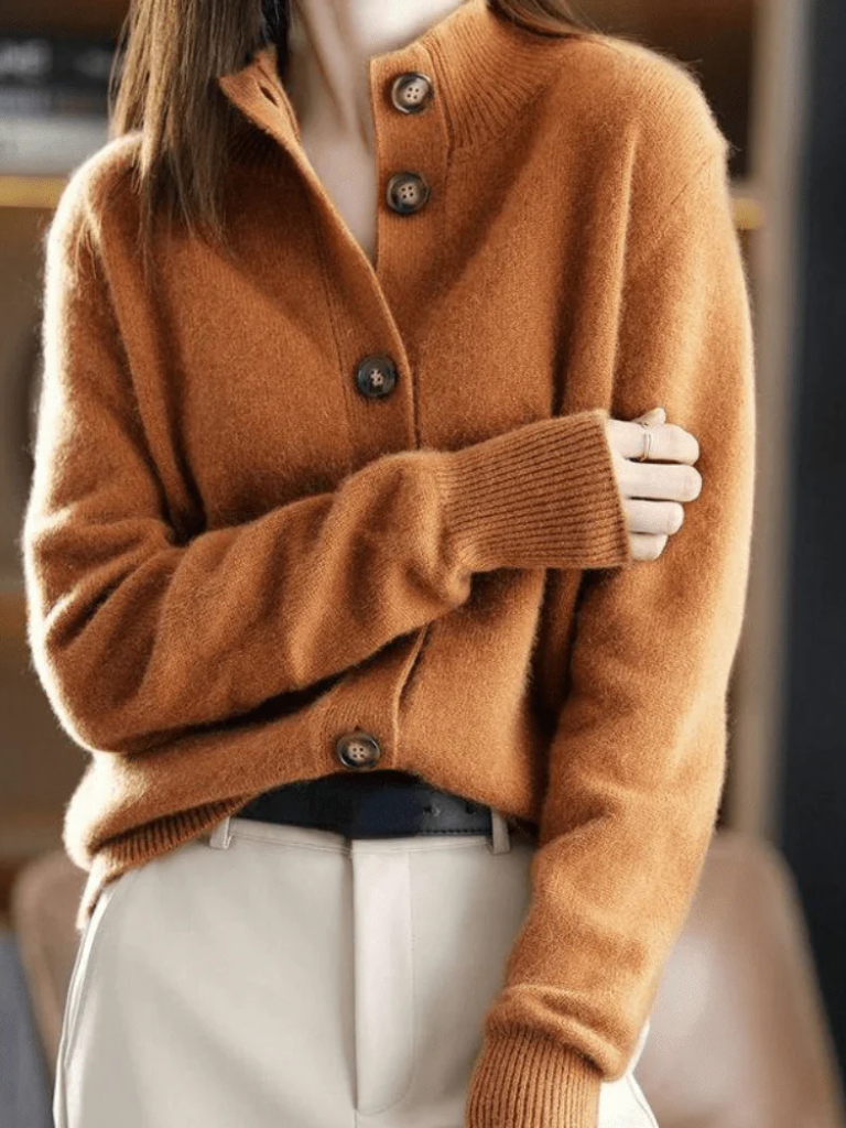 Women's button cardigan with ribbed trims and long sleeves