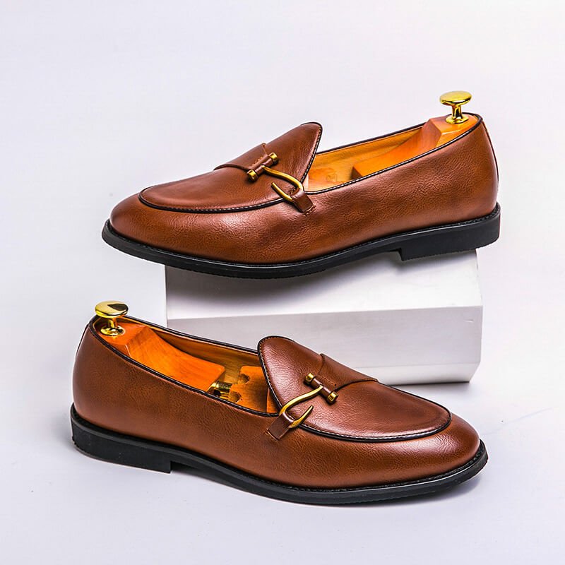 Men's plain hook detail loafers with rounded toes and low flat soles