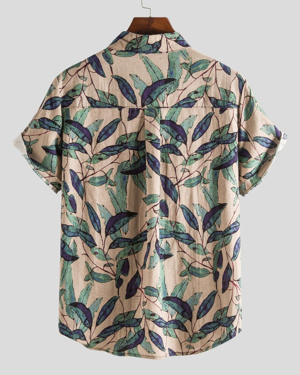 Men's short-sleeve patterned shirt with Mandarin collar, button front and chest pocket