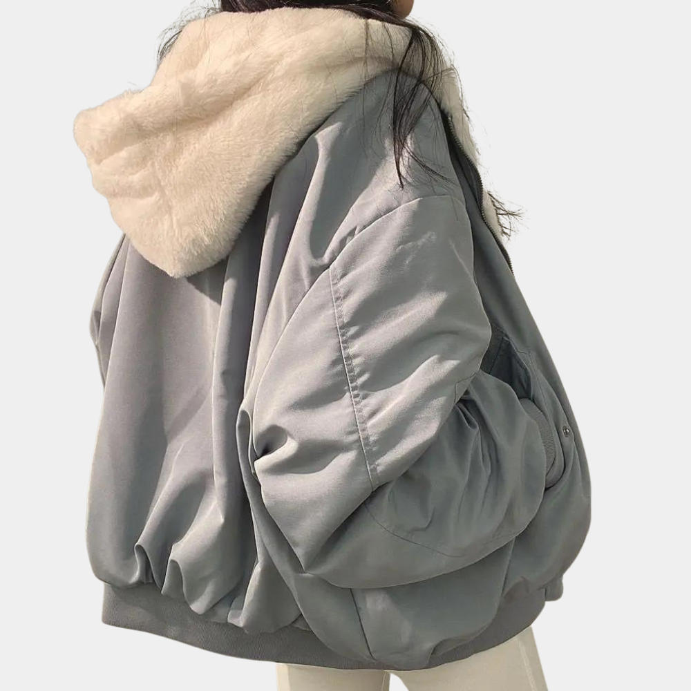 Women's plain bomber jacket with plush collar, long sleeves and front zip