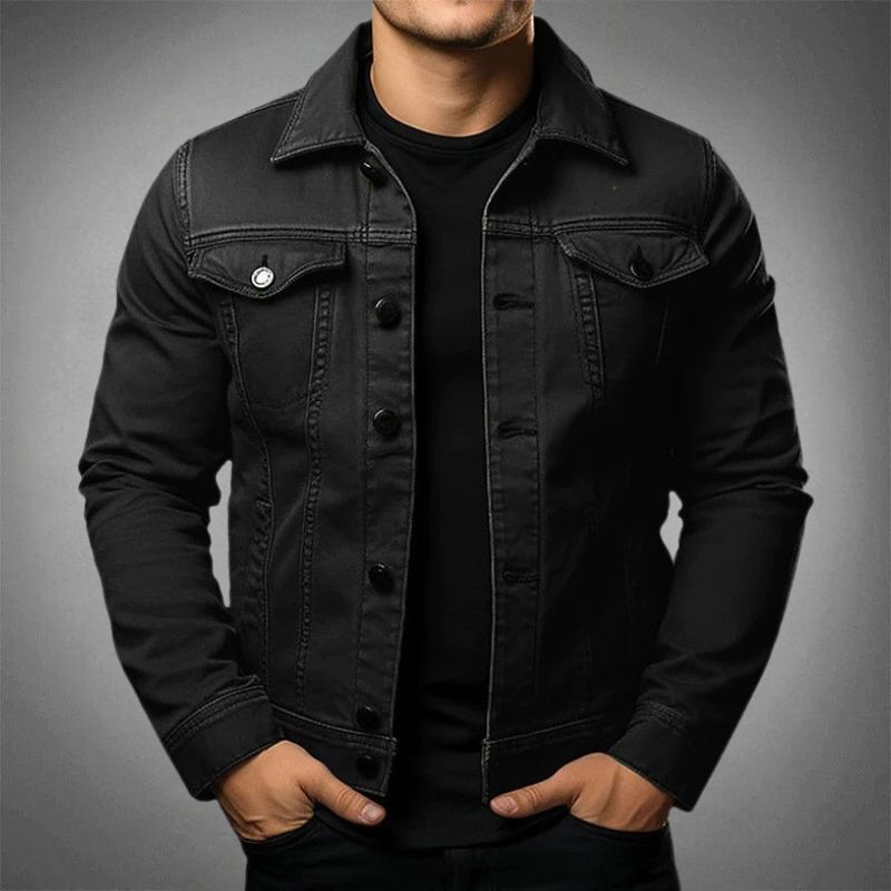 Men's long-sleeve denim jacket with pointed collar, button front and chest flap pockets