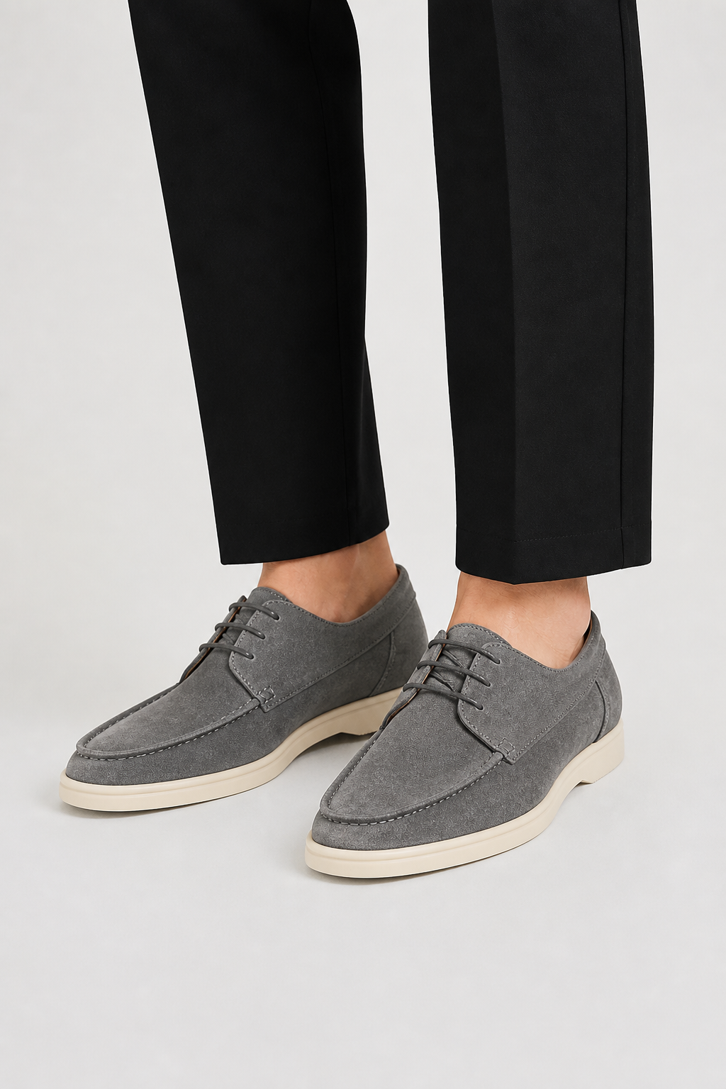 Men's lace-up loafers with moc toes and contrasting low soles