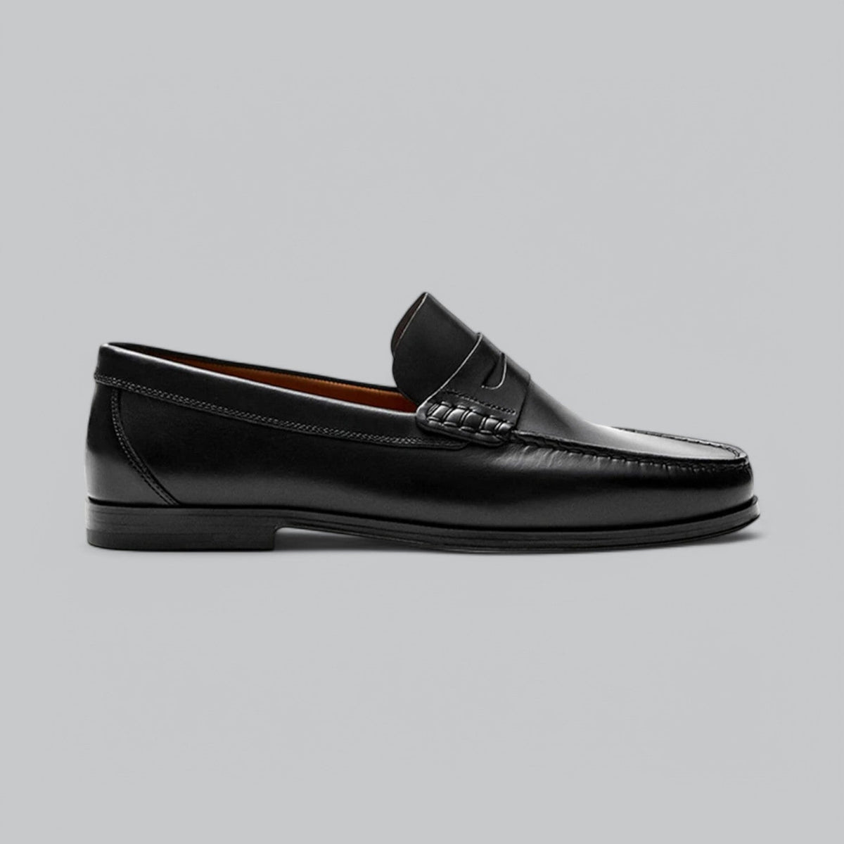 Men's polished penny strap loafers with rounded toes and low heels