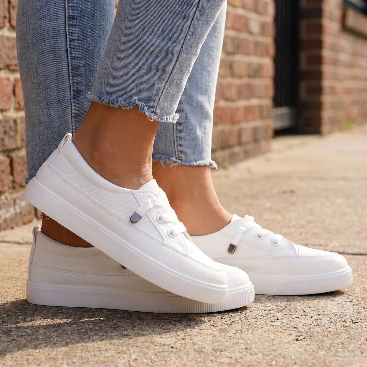 GlideKicks  - White Slip On Trainers Everyday Casual Wear