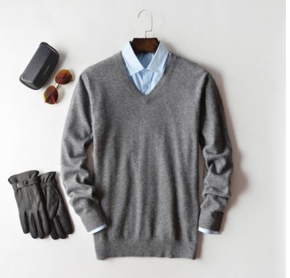 Men's plain crew neck jumper with long sleeves and ribbed trims