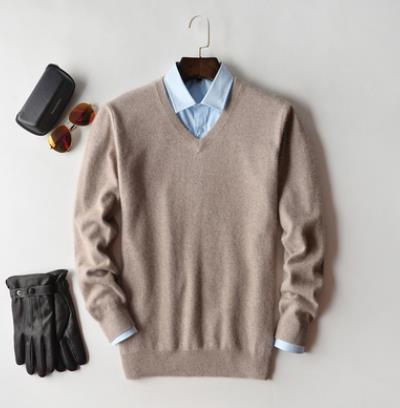 Men's plain crew neck jumper with long sleeves and ribbed trims