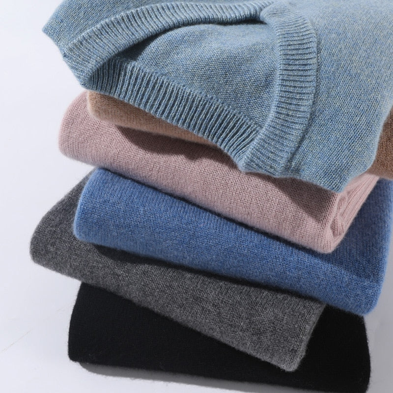 Men's plain crew neck jumper with long sleeves and ribbed trims