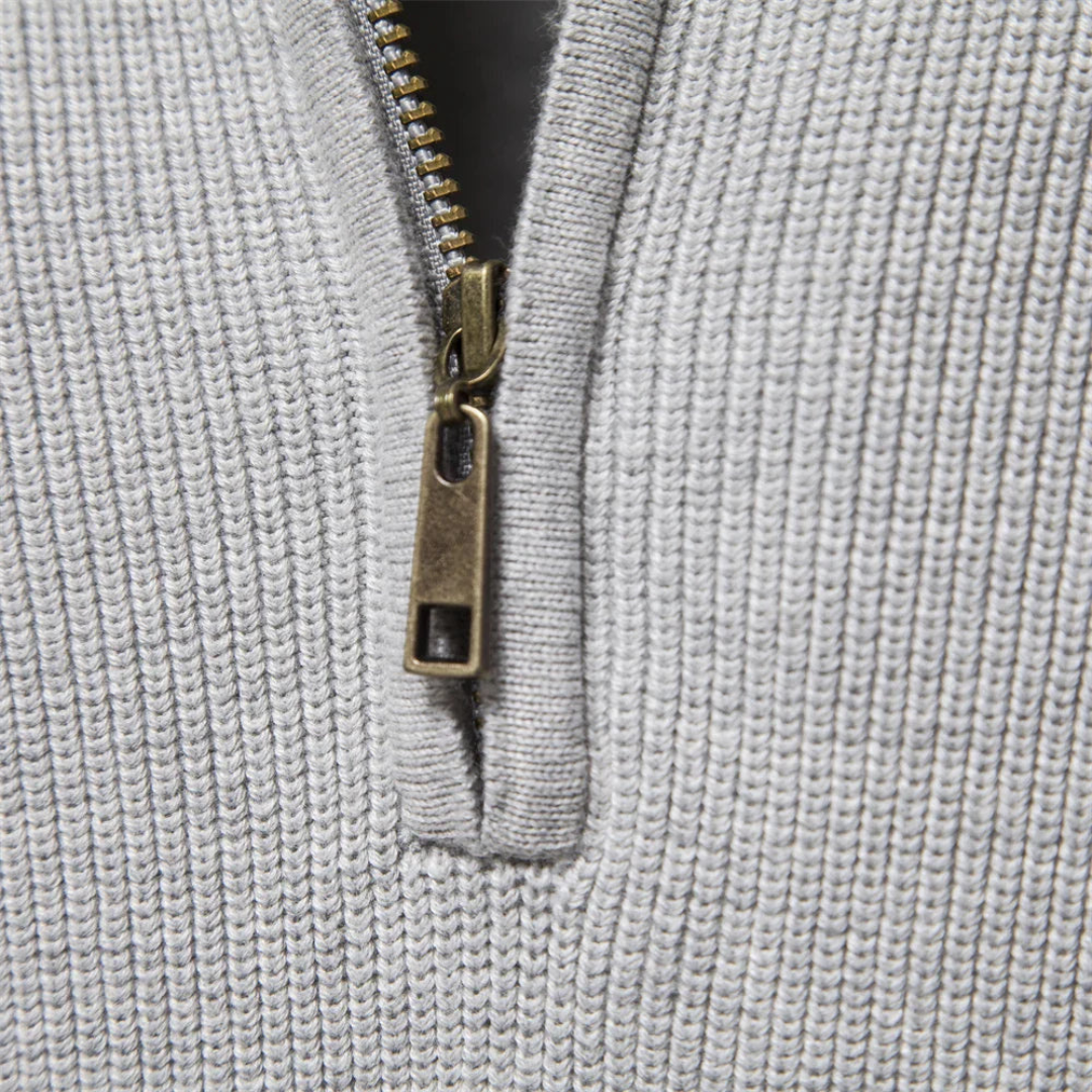 Men's ribbed half-zip jumper with raised collar and long sleeves