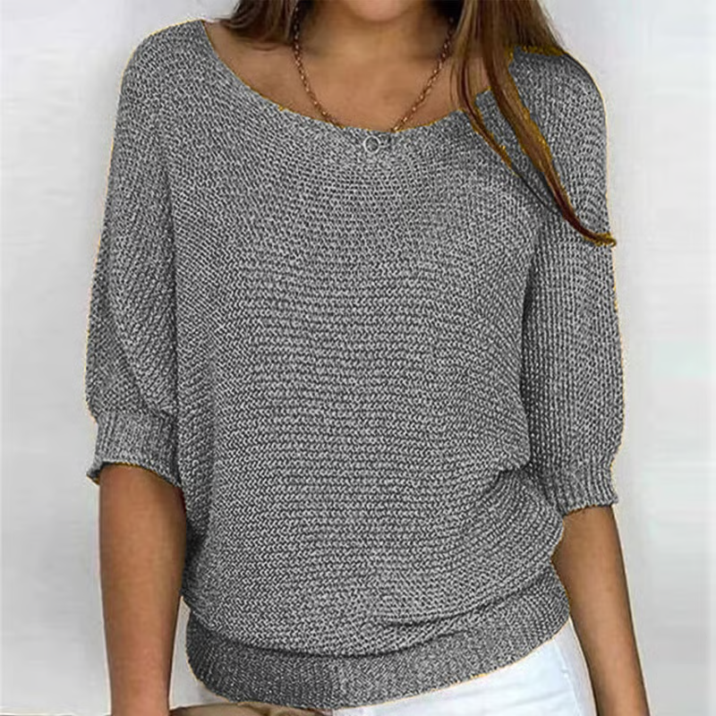 Women's textured knit jumper with round neckline and three-quarter sleeves