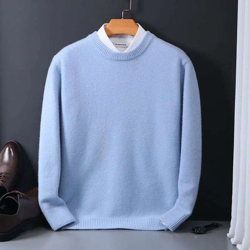 Men's plain long-sleeved crew neck jumper with ribbed trims and layered white collar