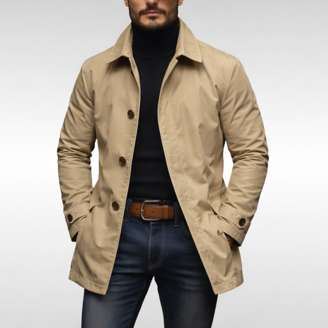 Men's button-front coat with point collar, long sleeves and side pockets