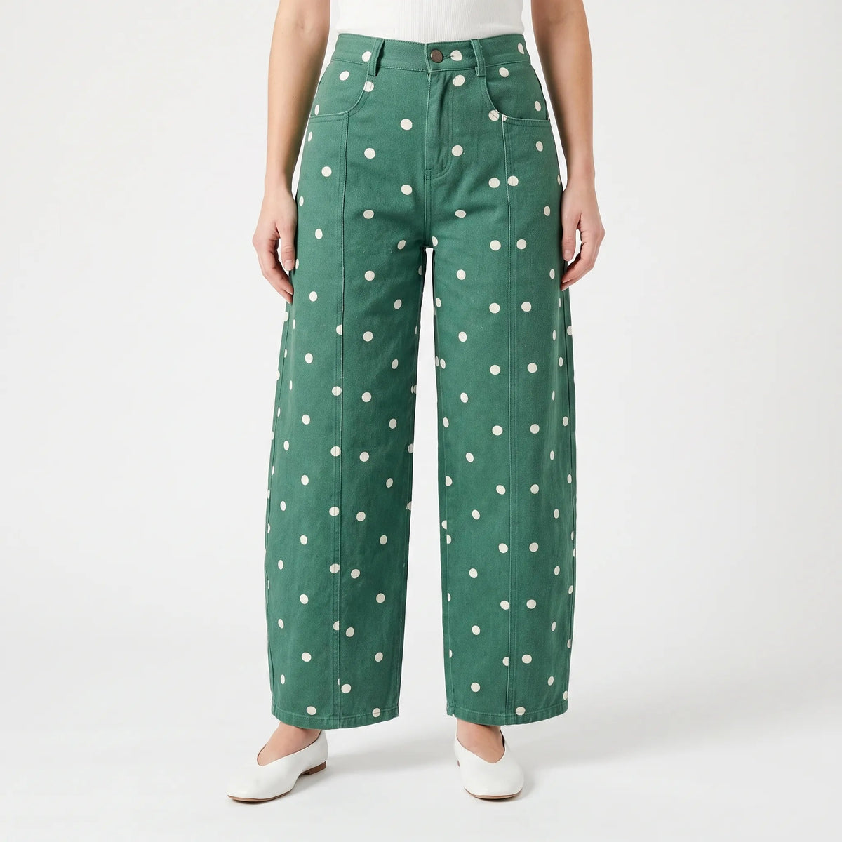 Women's high-waist barrel leg jeans with contrasting polka dots