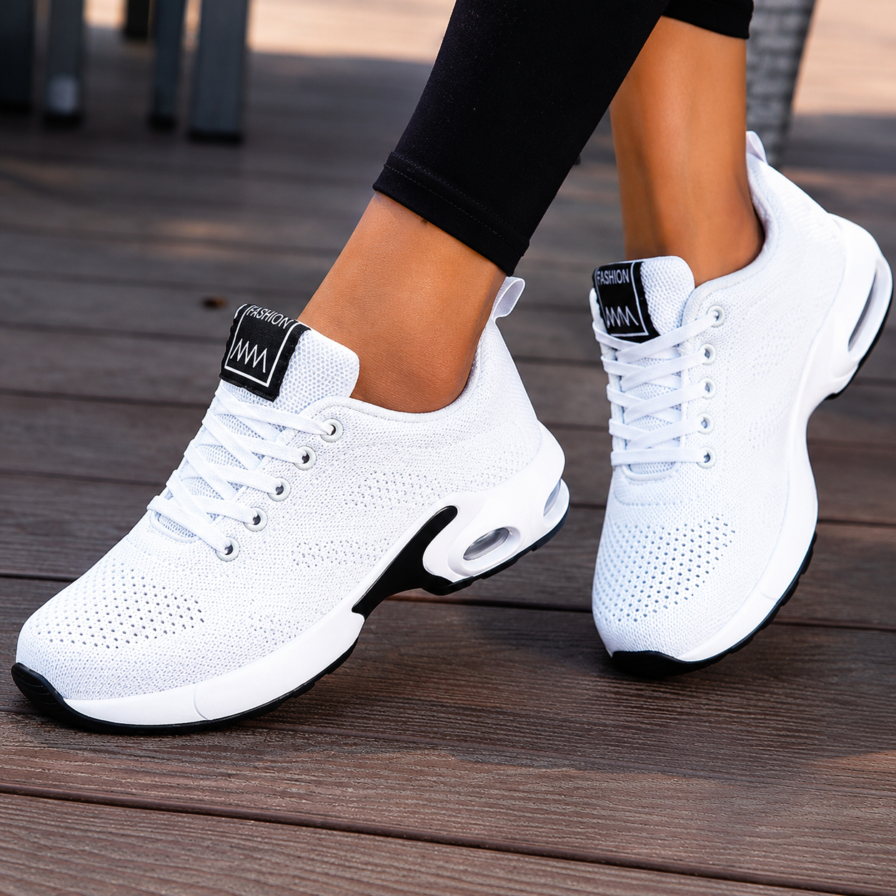 Women's lace-up walking trainers with textured panels and contrasting soles