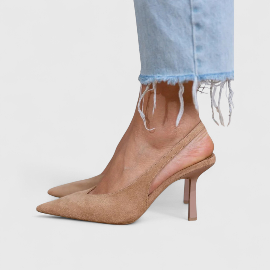 Pointed slingback high heels with slim high heel