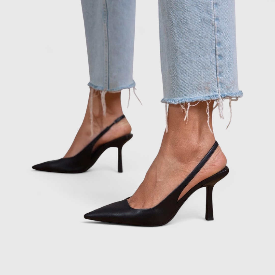 Pointed slingback high heels with slim high heel