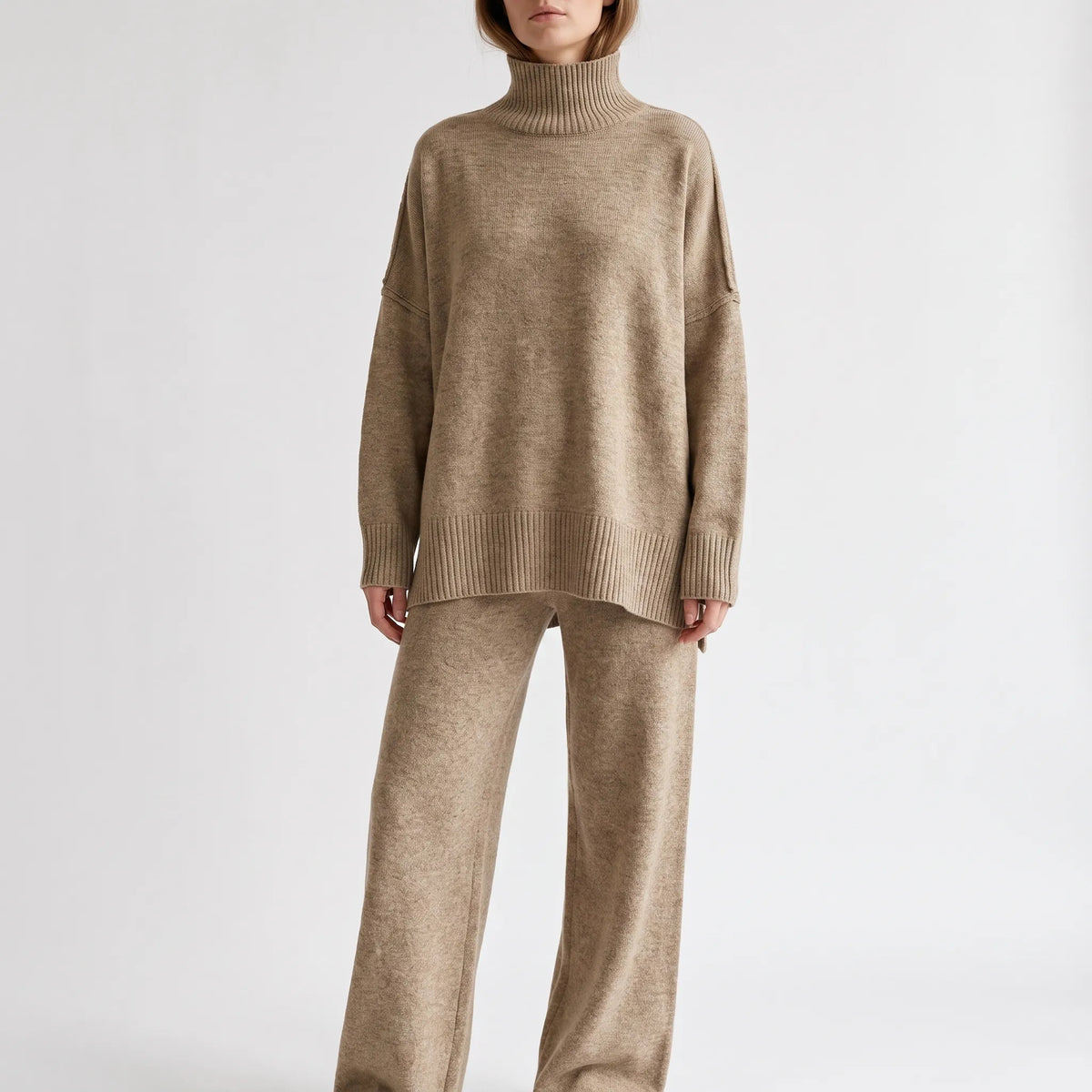 Women's relaxed turtleneck jumper and wide-leg trouser loungewear set