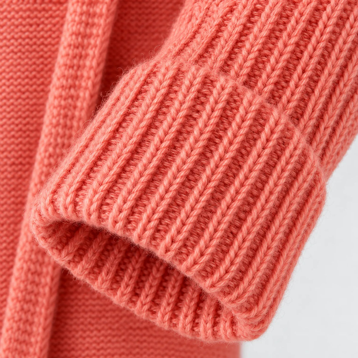 Women's chunky knit hooded cardigan with open front and long sleeves