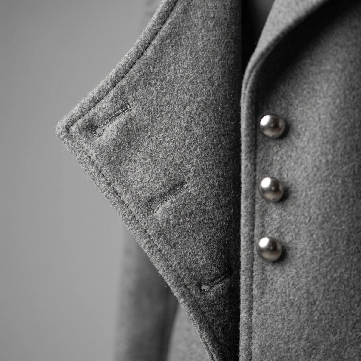 Mantellis  - Fitted Medium-Weight Long Coat Cooler Day Commuting