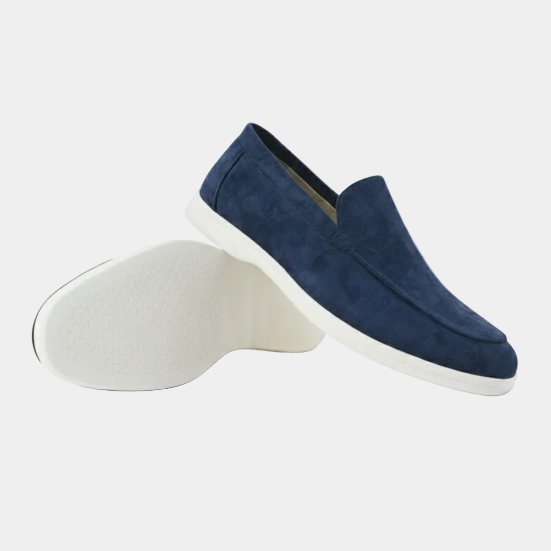 Men's slip-on loafers with moc toe stitching and flat soles