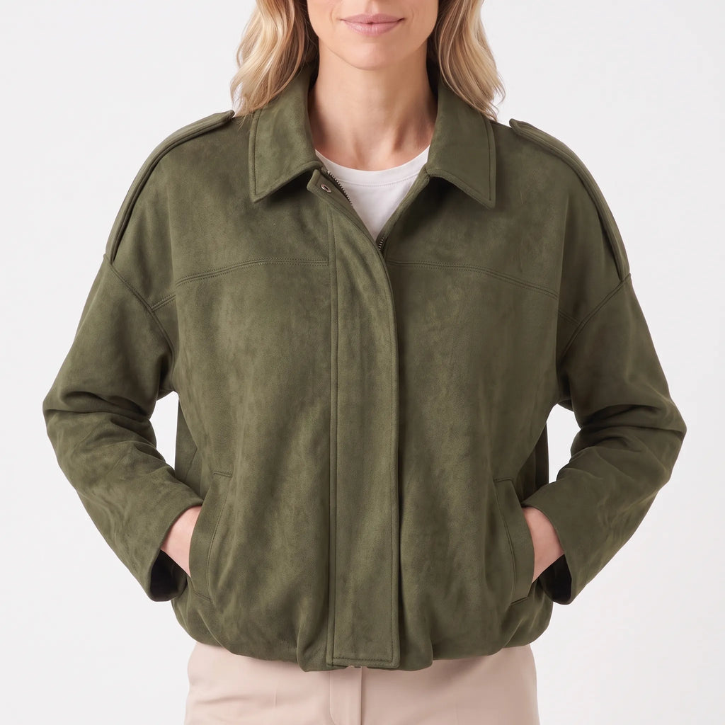 Women's oversized cropped collared jacket with long sleeves and zip front