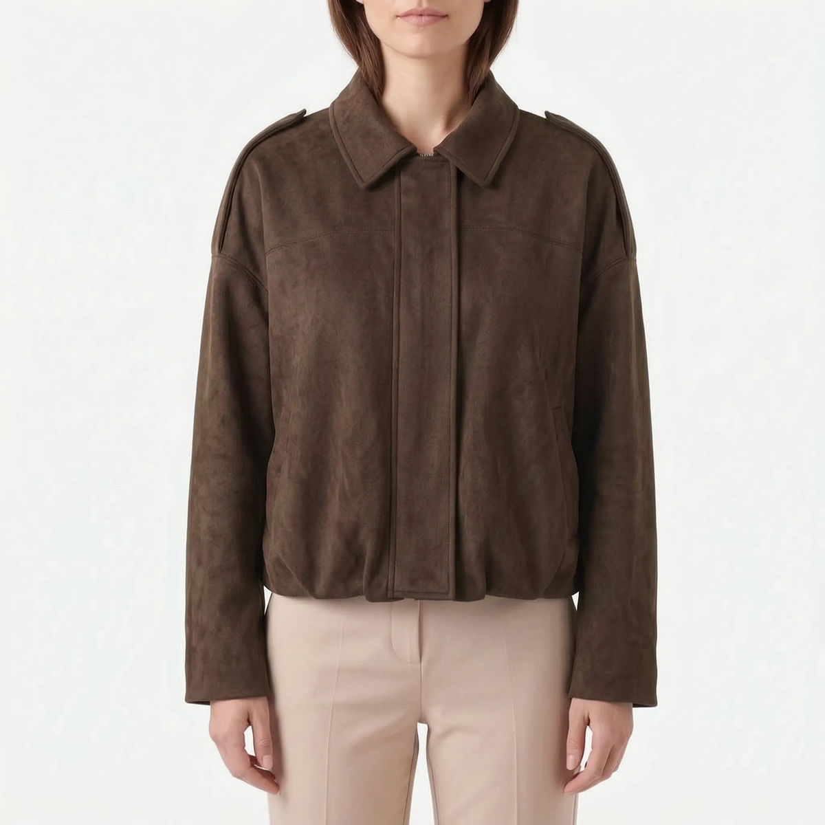 Women's oversized cropped collared jacket with long sleeves and zip front